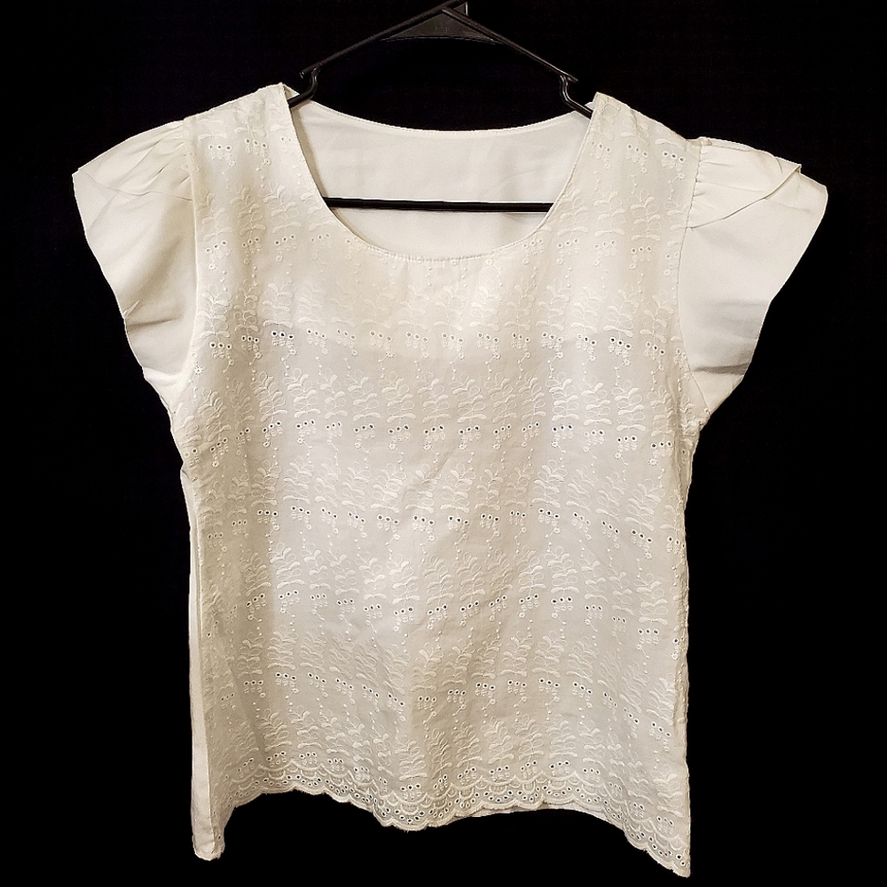 WOMEN TOP